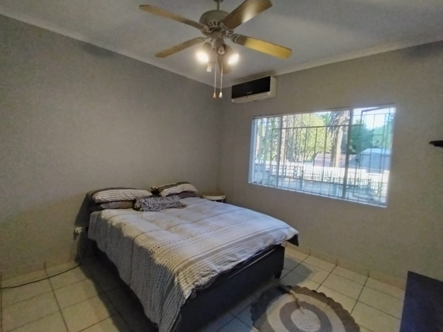 2 Bedroom Property for Sale in Safari Gardens North West